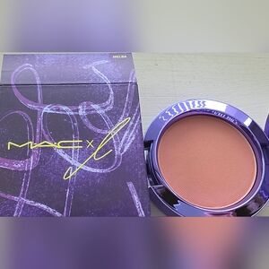 MAC X L Powder Blush Melba